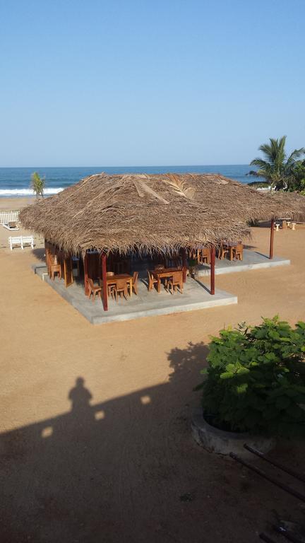 Yoho Hotel Arugambay Beach Inn Arugam Bay Esterno foto